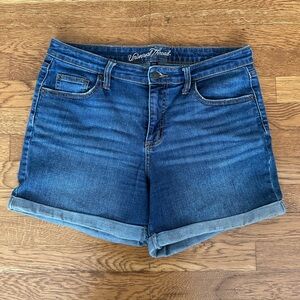 Universal Thread Mid-rise Boyfriend Shorts 10